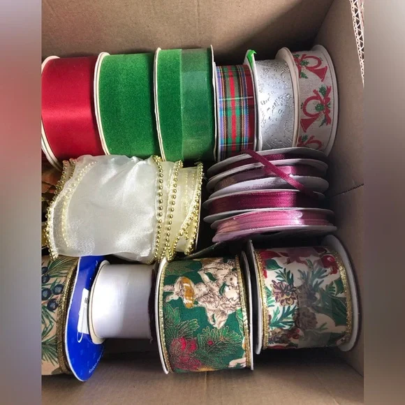 Box of Decorative Ribbons - Picture 5 of 5